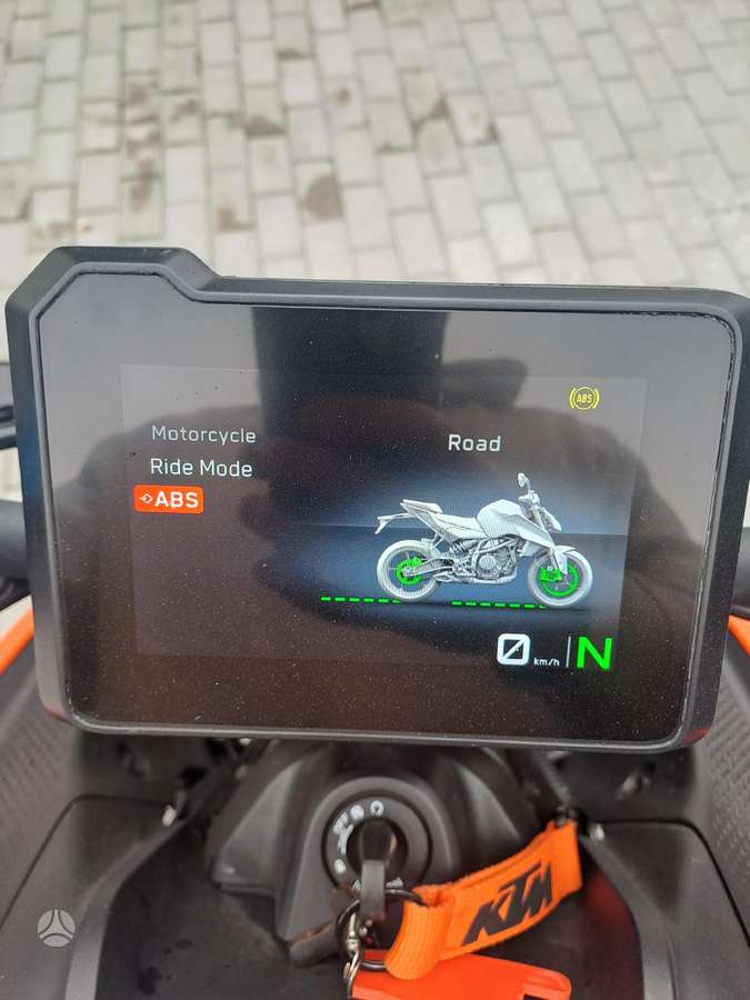KTM Duke 125cc, street / classic