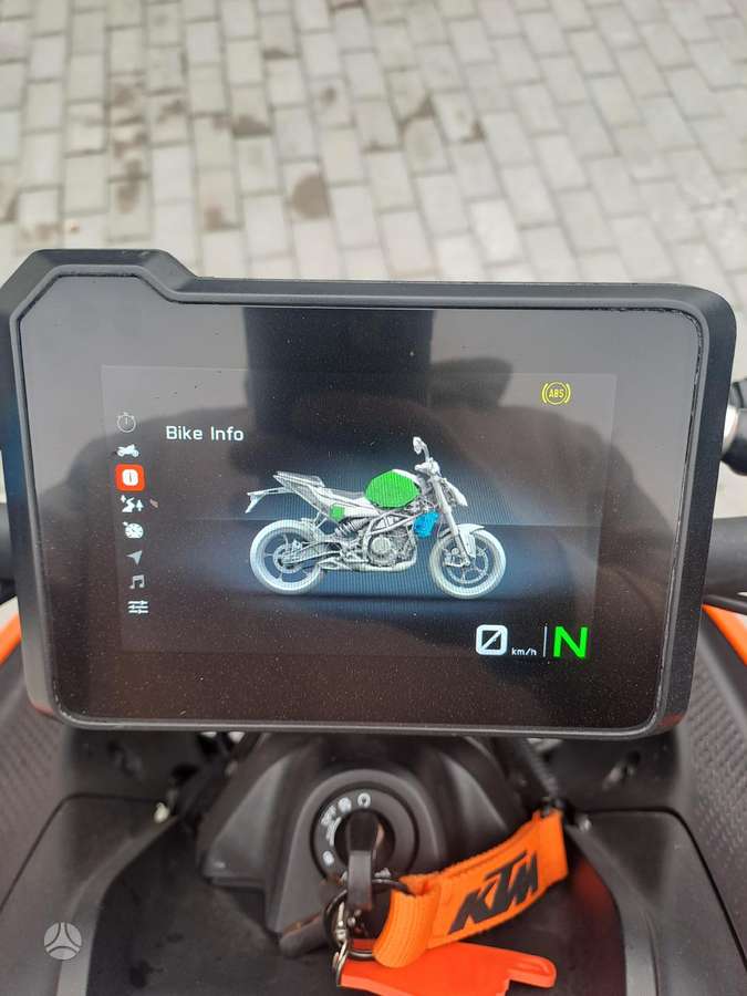 KTM Duke 125cc, street / classic