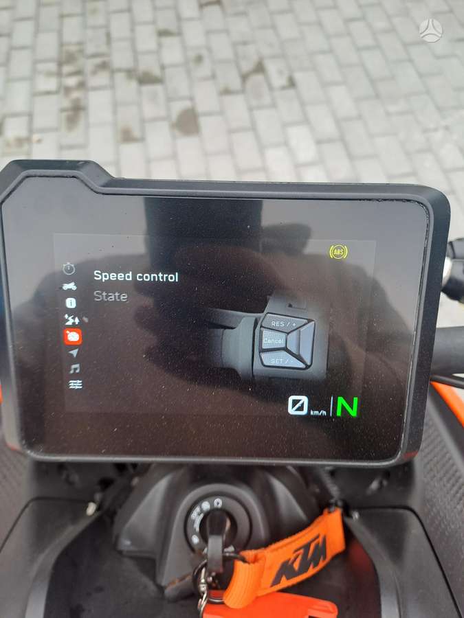 KTM Duke 125cc, street / classic