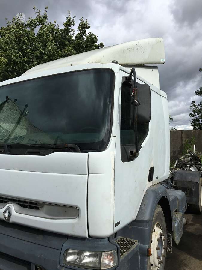 Renault Premium, vilcējs