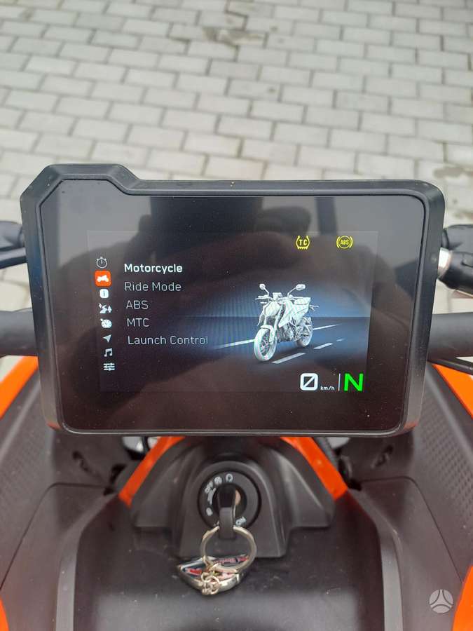 KTM Duke 390cc, street / классические