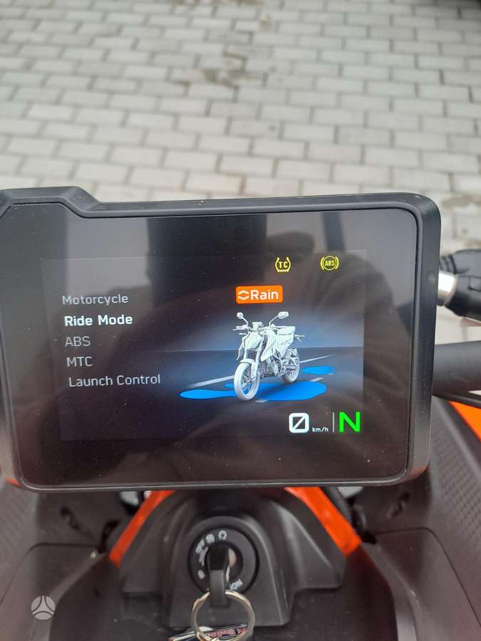 KTM Duke 390cc, street / классические