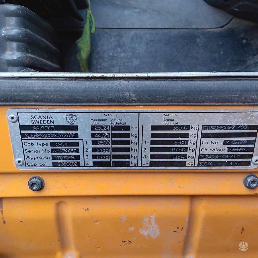 Scania 124C, с краном