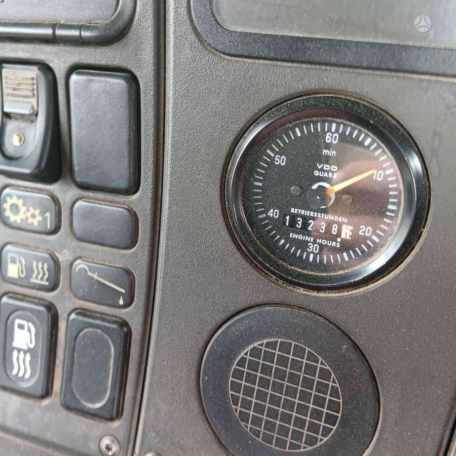 Scania 124C, с краном