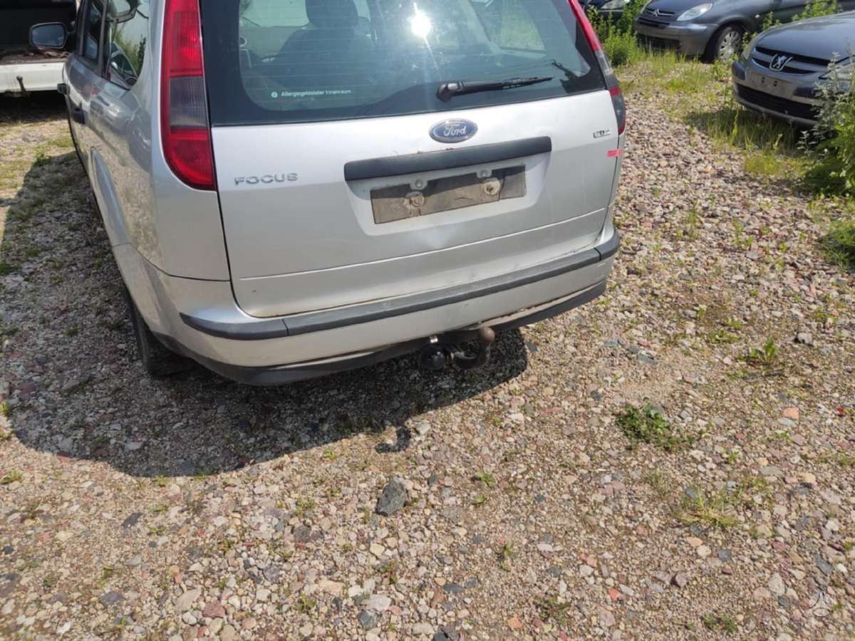 Ford Focus for parts