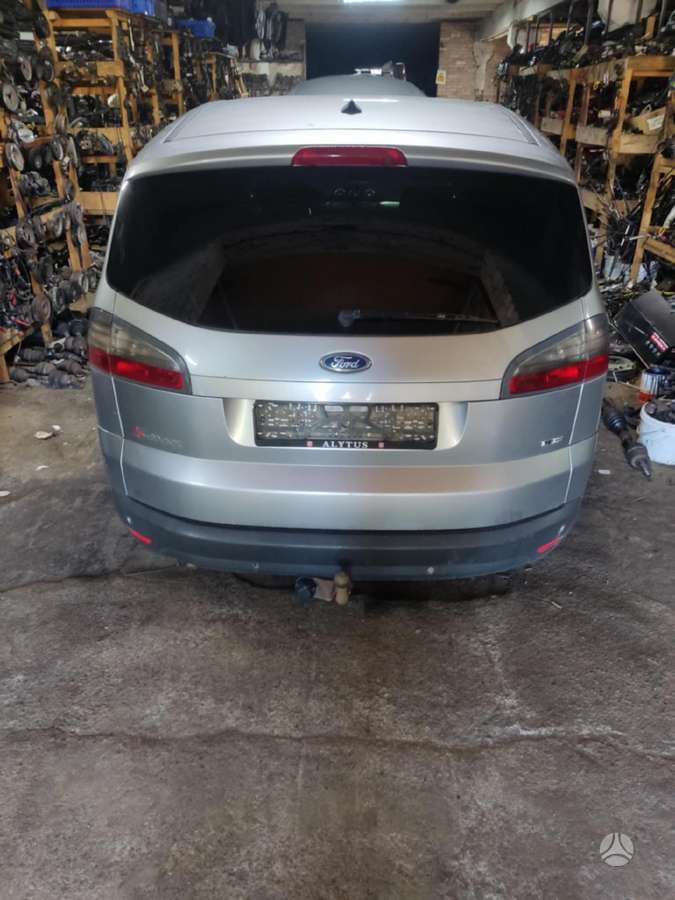 Ford S-MAX по частям
