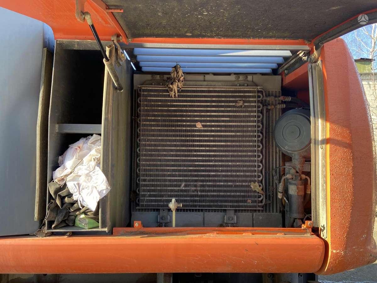 Terex Tw140, ekskavatori