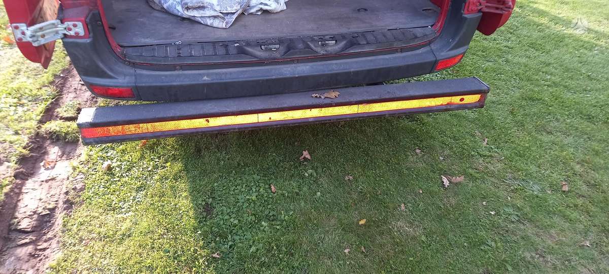 Mercedes-Benz Sprinter, cargo vans