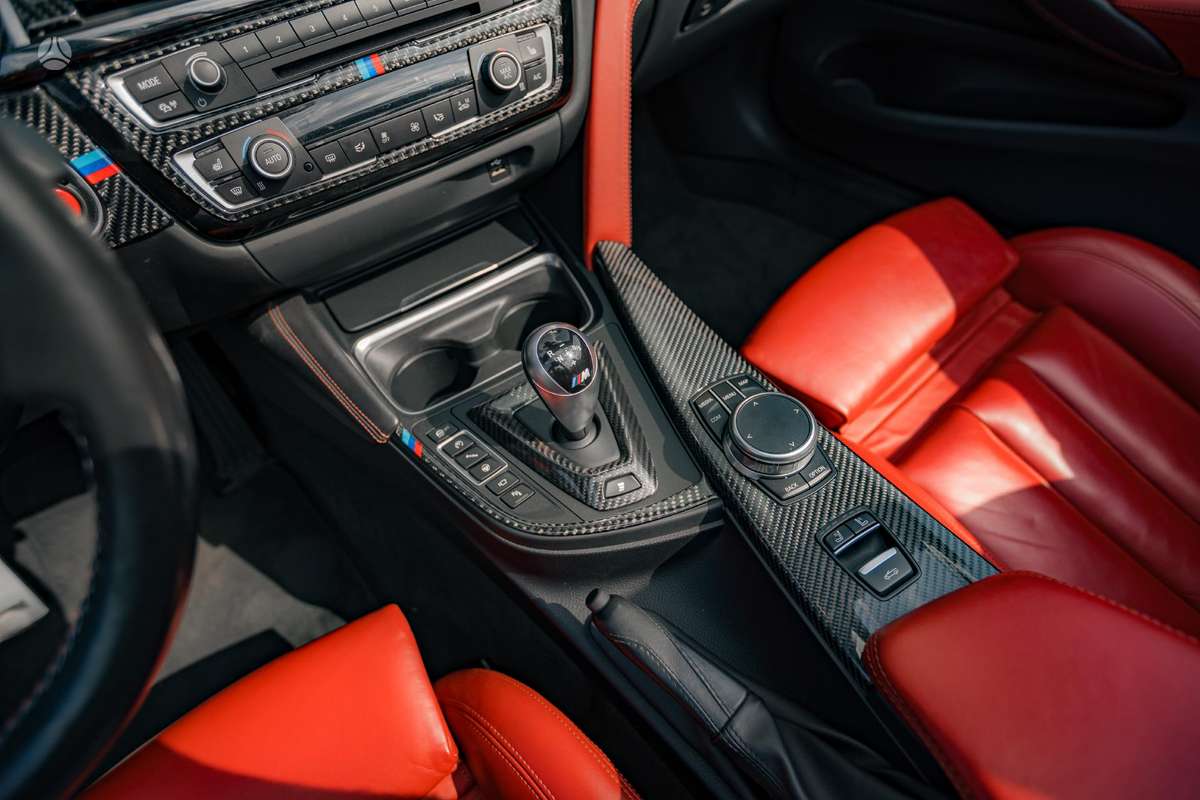 BMW M4, 3.0 l., Кабриолет