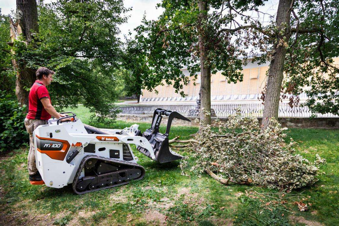 Bobcat MT100, mini loaders