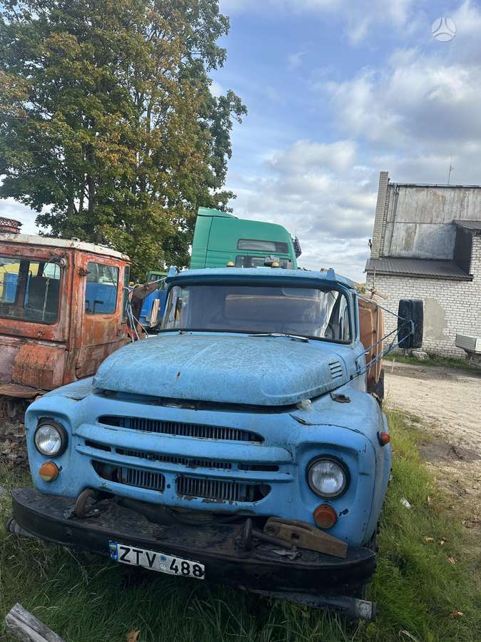 Zil ZIL 431412, other