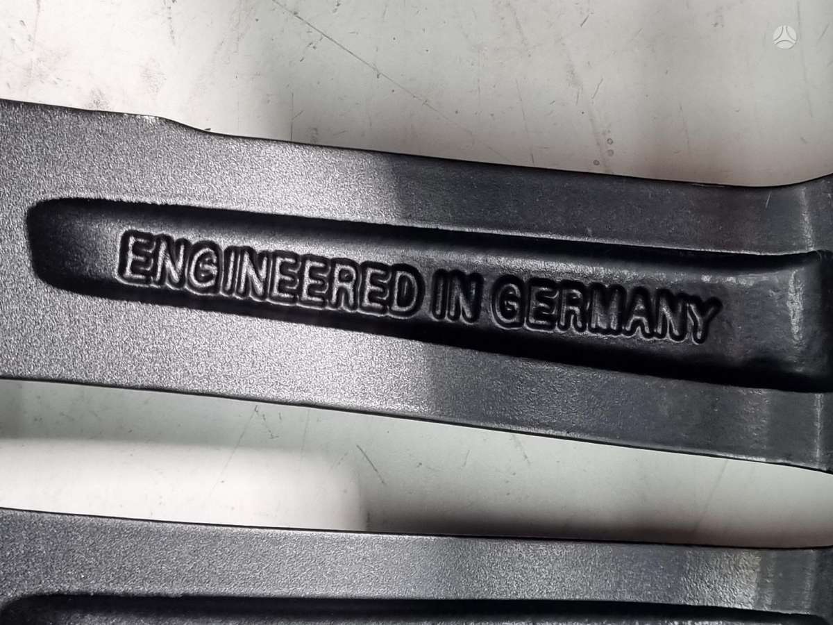 Audi A5, A6, lengvojo lydinio, R19