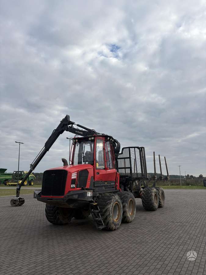 Komatsu 875, medvežės