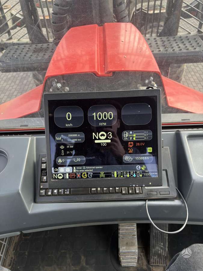 Komatsu 875, forwarders