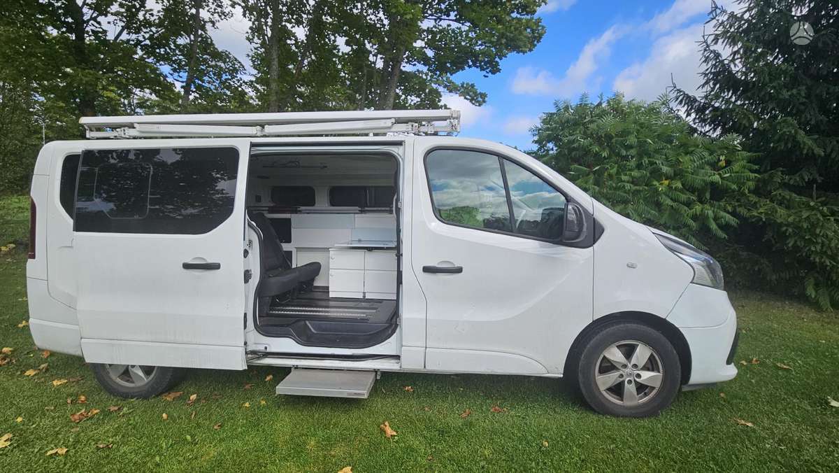 Renault Trafic, туристическиe автомобили