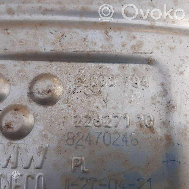 BMW 1 serija, 8690794, по частям