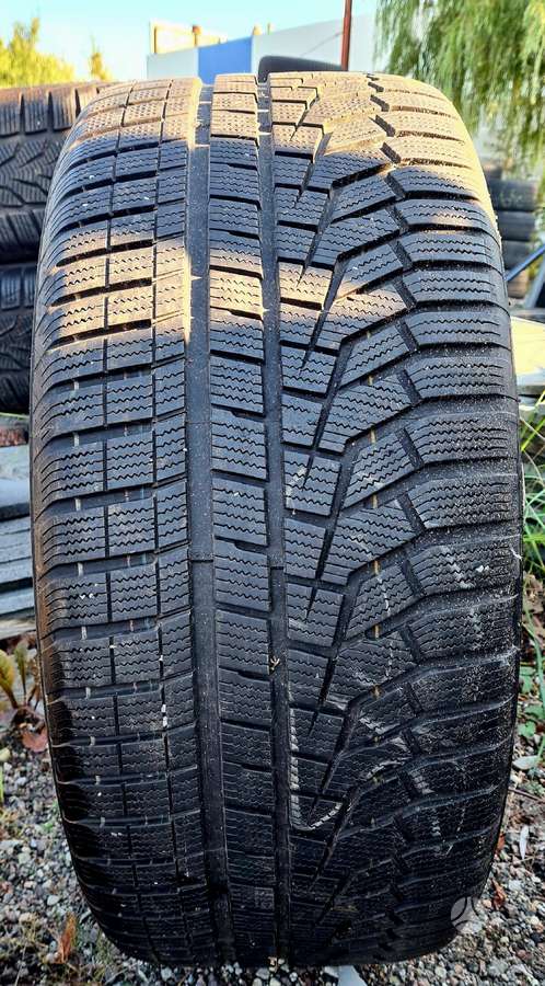 Hankook, winter 285/45 R21