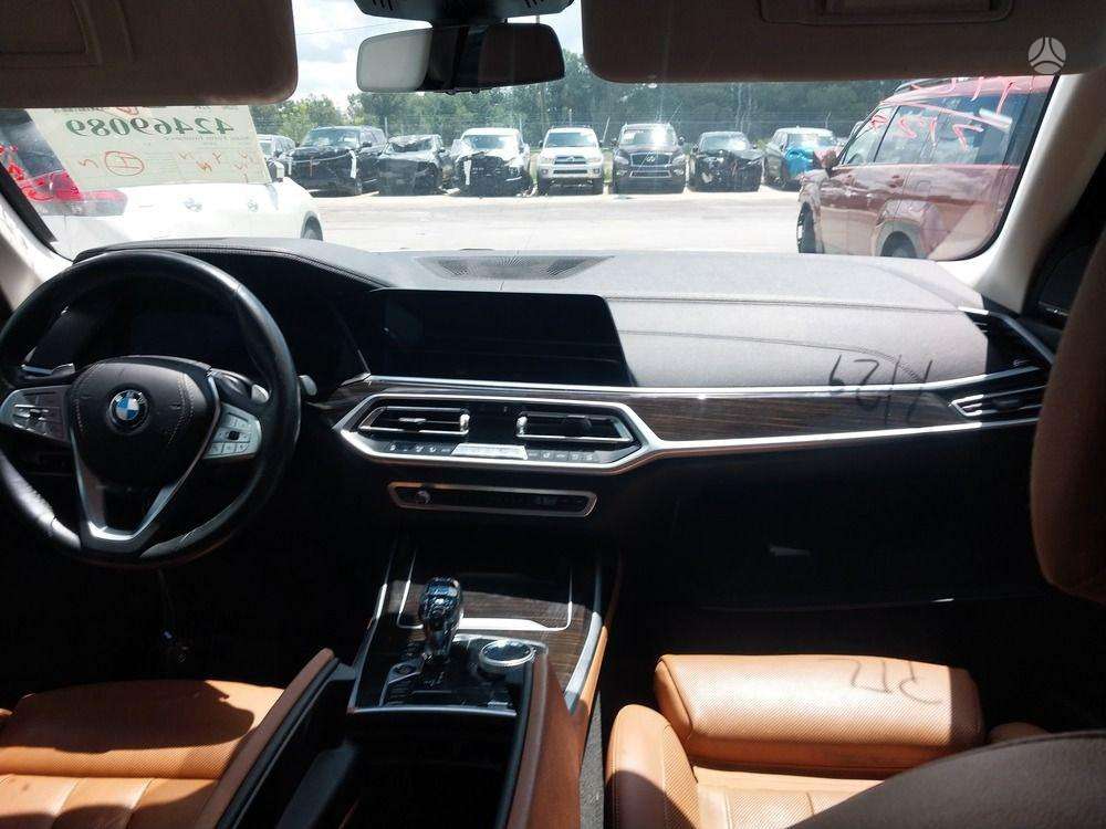 BMW X7 по частям. X7 usa b588 spalva a96
