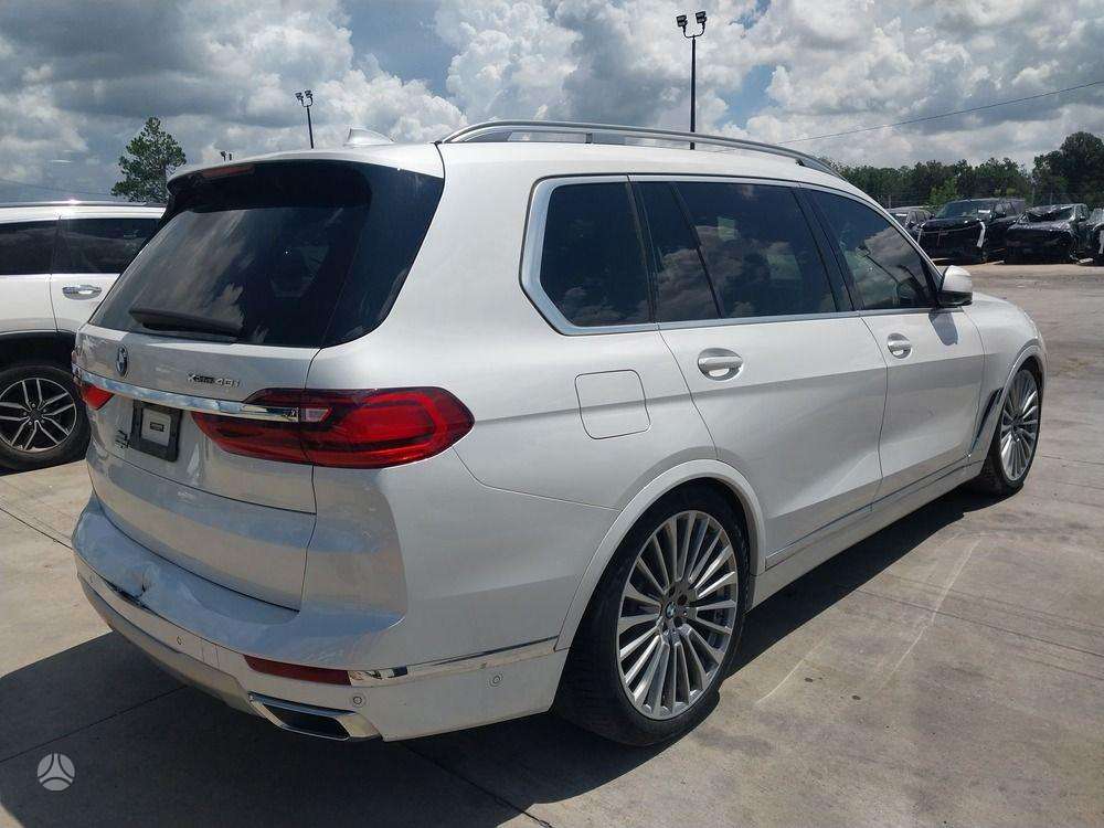 BMW X7 по частям. X7 usa b588 spalva a96