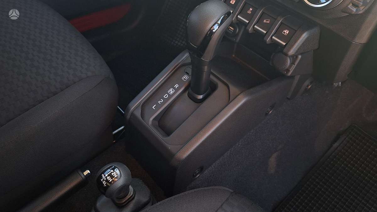 Suzuki Jimny - 12