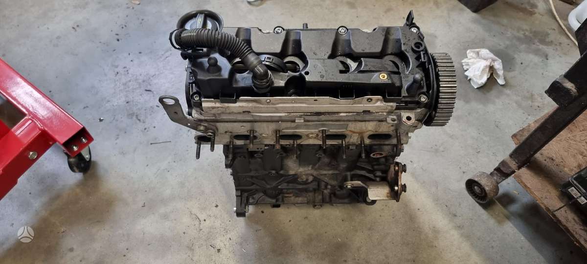 Volkswagen Golf Cxx dalimis