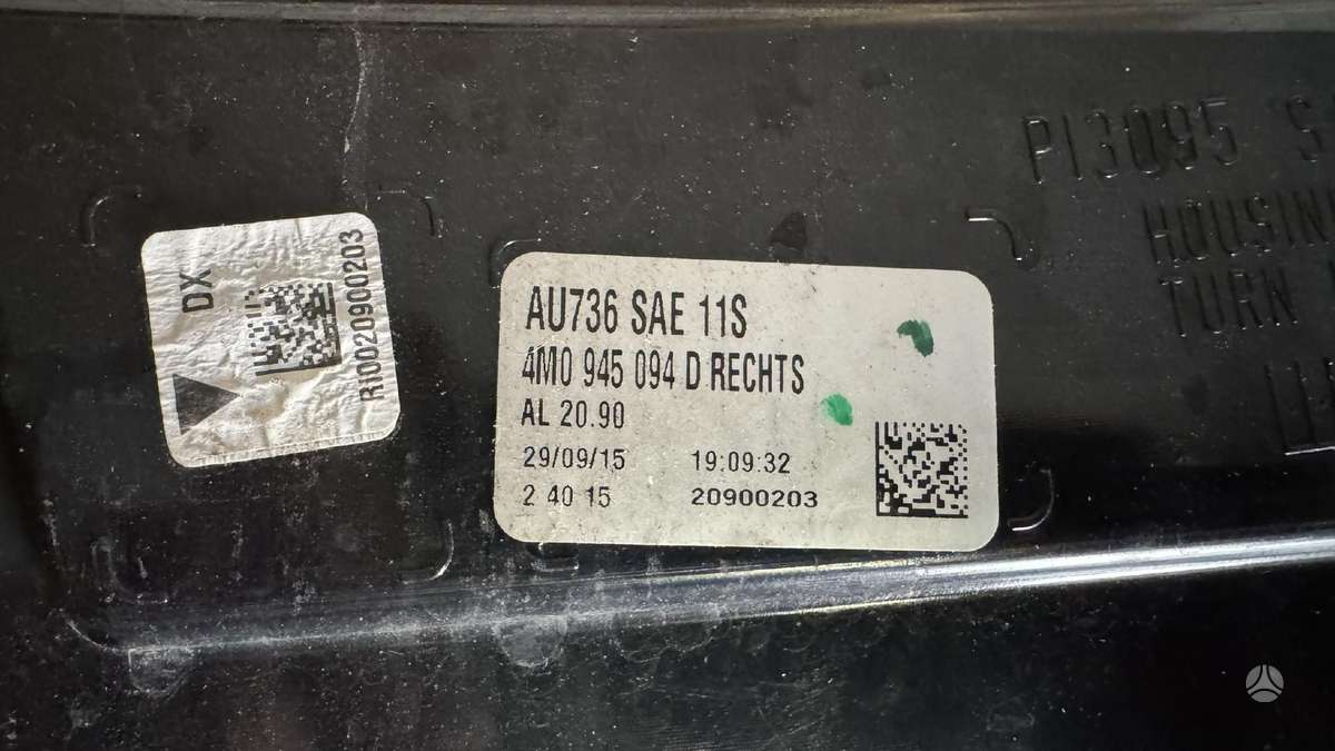 Audi Q7, 4M0 945 094, lights