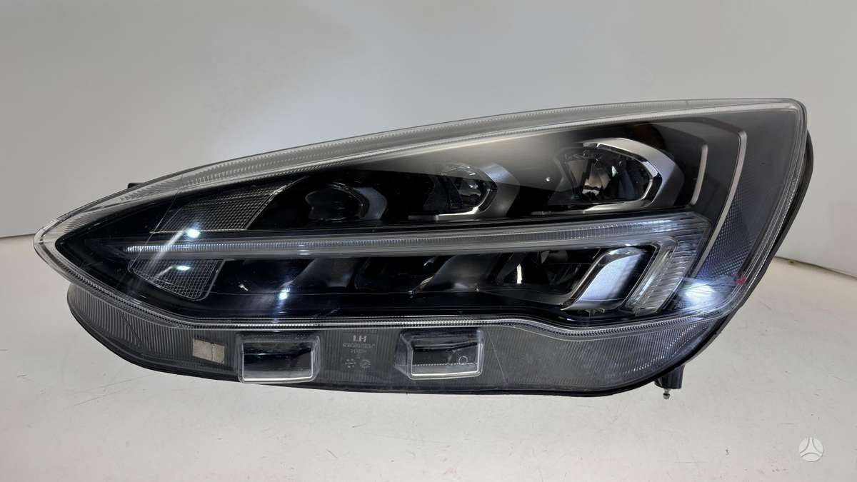 Ford Focus, JX7B13E015CE, Cen28917