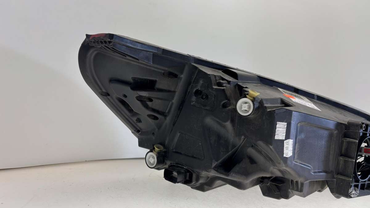Ford Focus, JX7B13E015CE, Cen28917