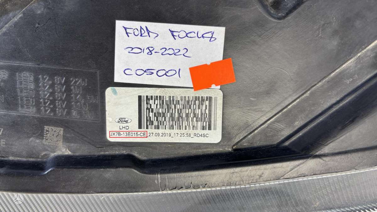 Ford Focus, JX7B13E015CE, Cen28917