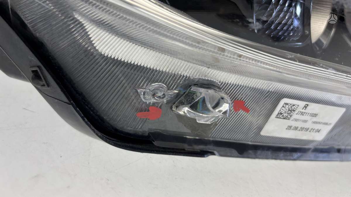 Kia Ceed, 92102J7050, Cen28927