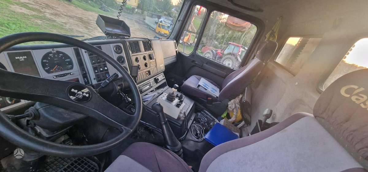 MAN 19.414, dumpers with crane