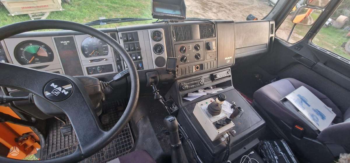 MAN 19.414, dumpers with crane