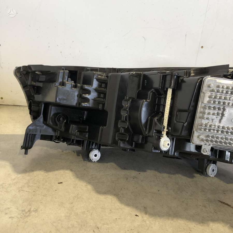 BMW iX, 5A3CE92-05, lights