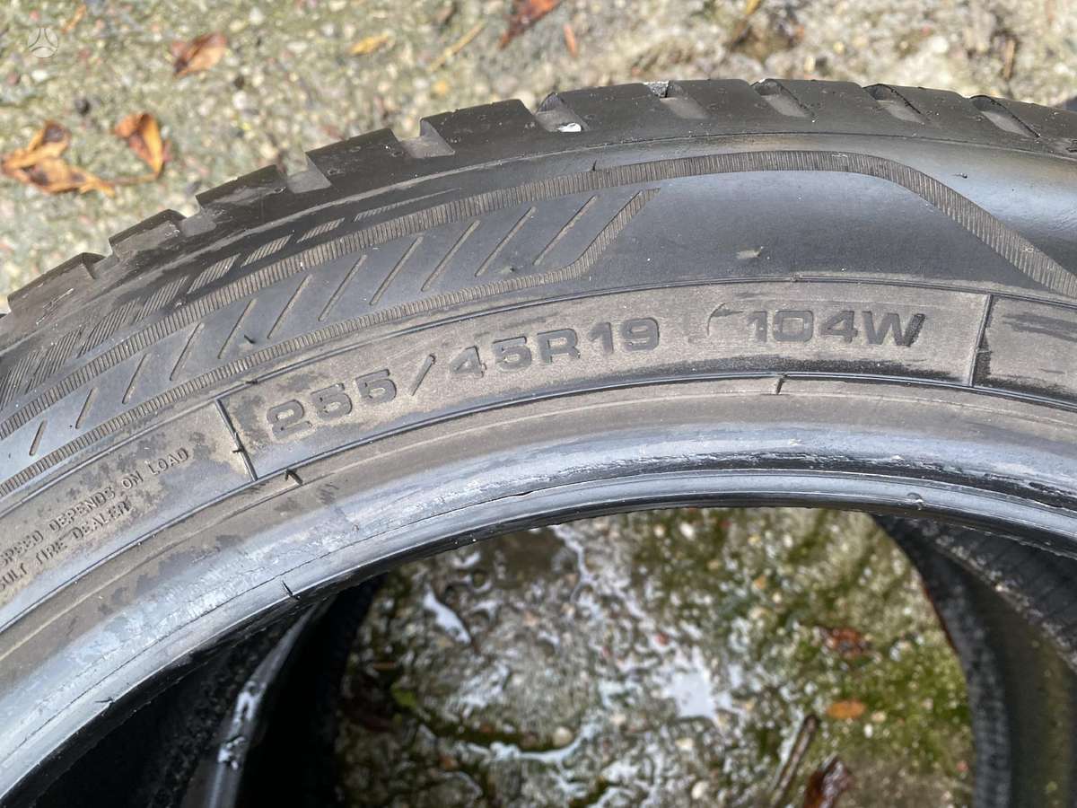 Goodyear Vector 4Season, всесезонные 255/45 R19