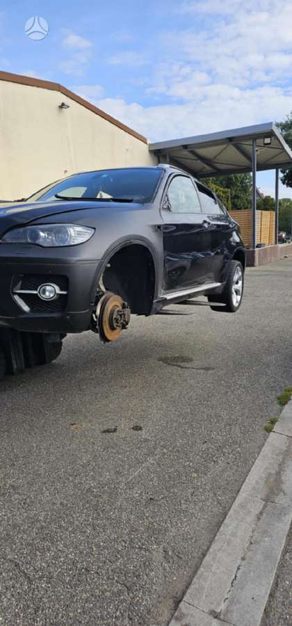 BMW X6 37069885048