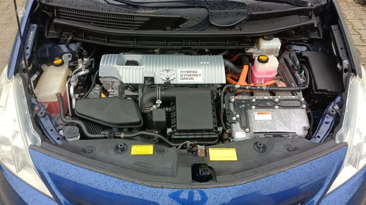 Toyota Prius+ - 2