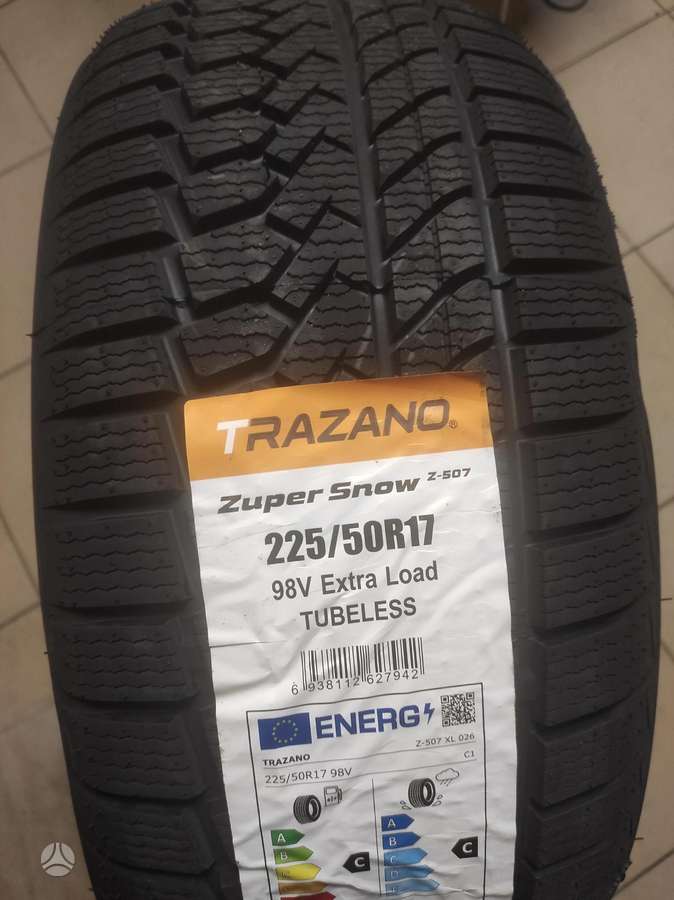 -Kita-, зимние 225/50 R17