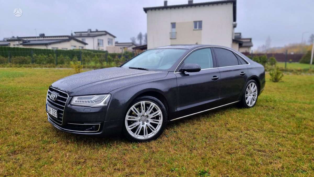 Audi A8, 3.0 l., Седан