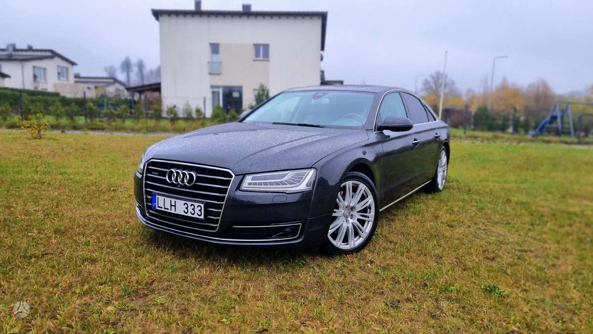 Audi A8, 3.0 l., Седан