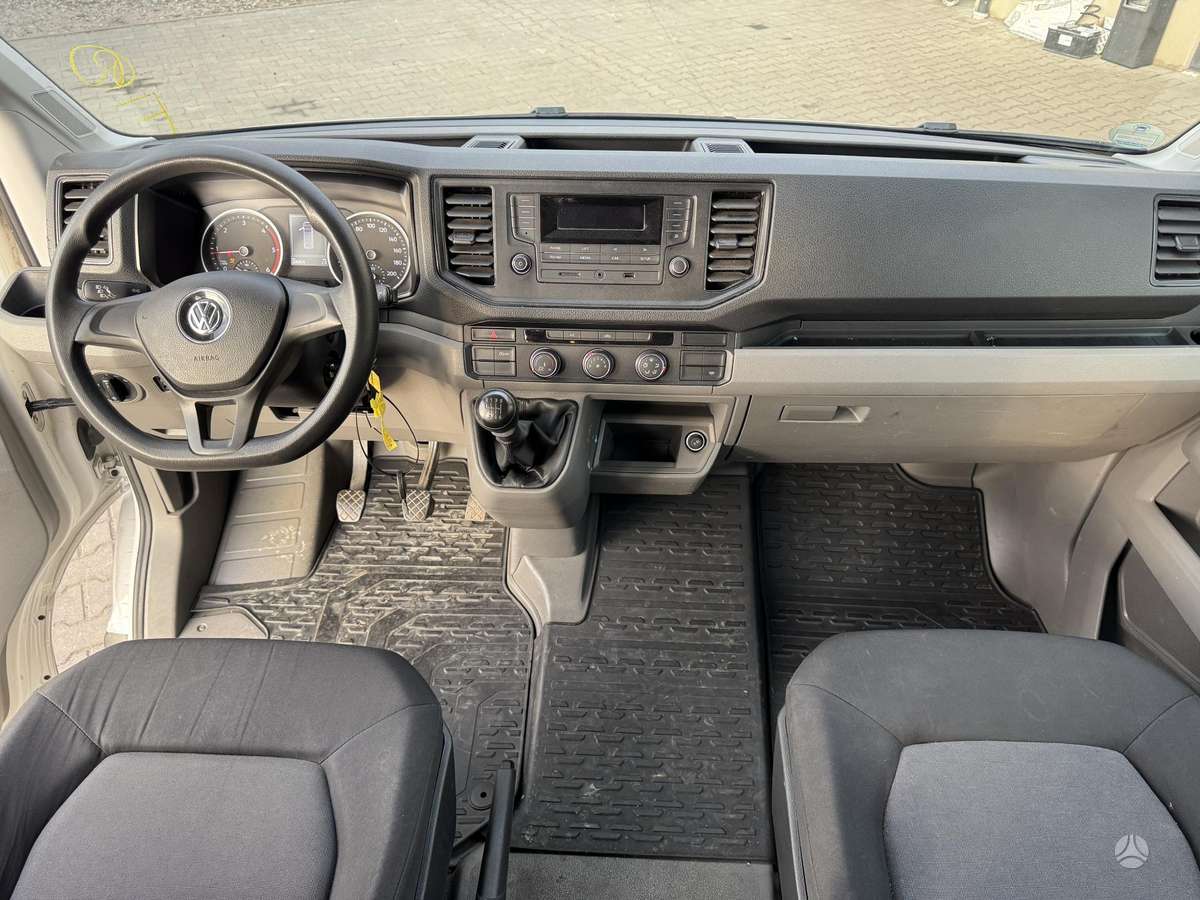 Volkswagen Crafter, preču