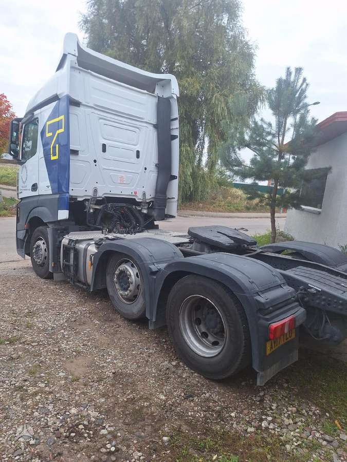 Mercedes-Benz Actros, vilkikai