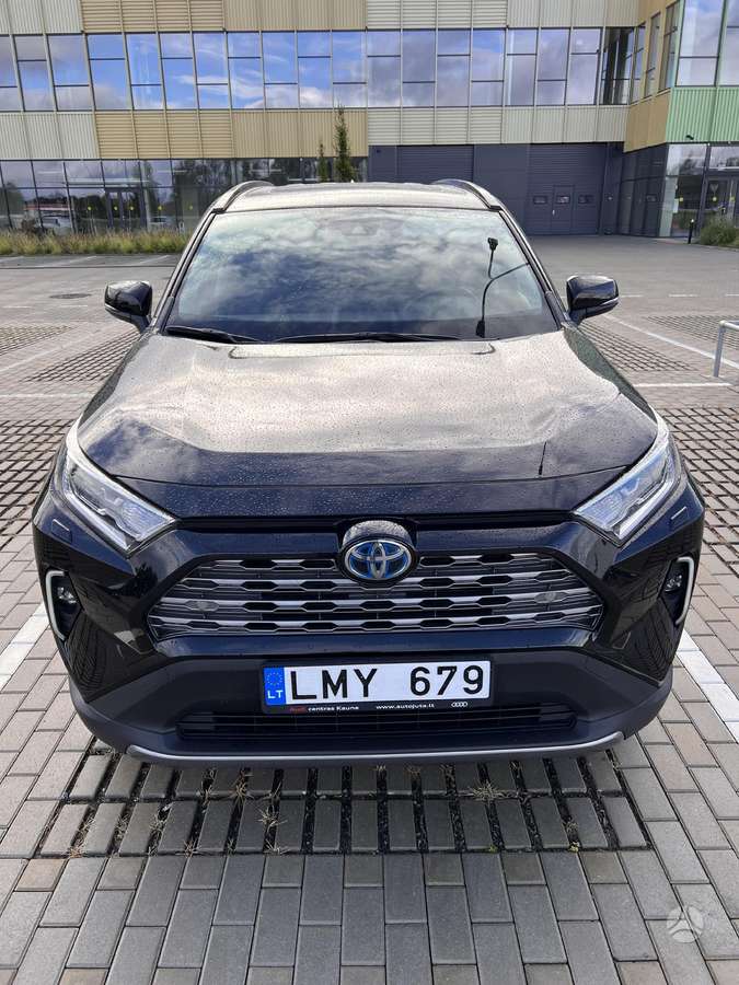 Toyota RAV4 - 3