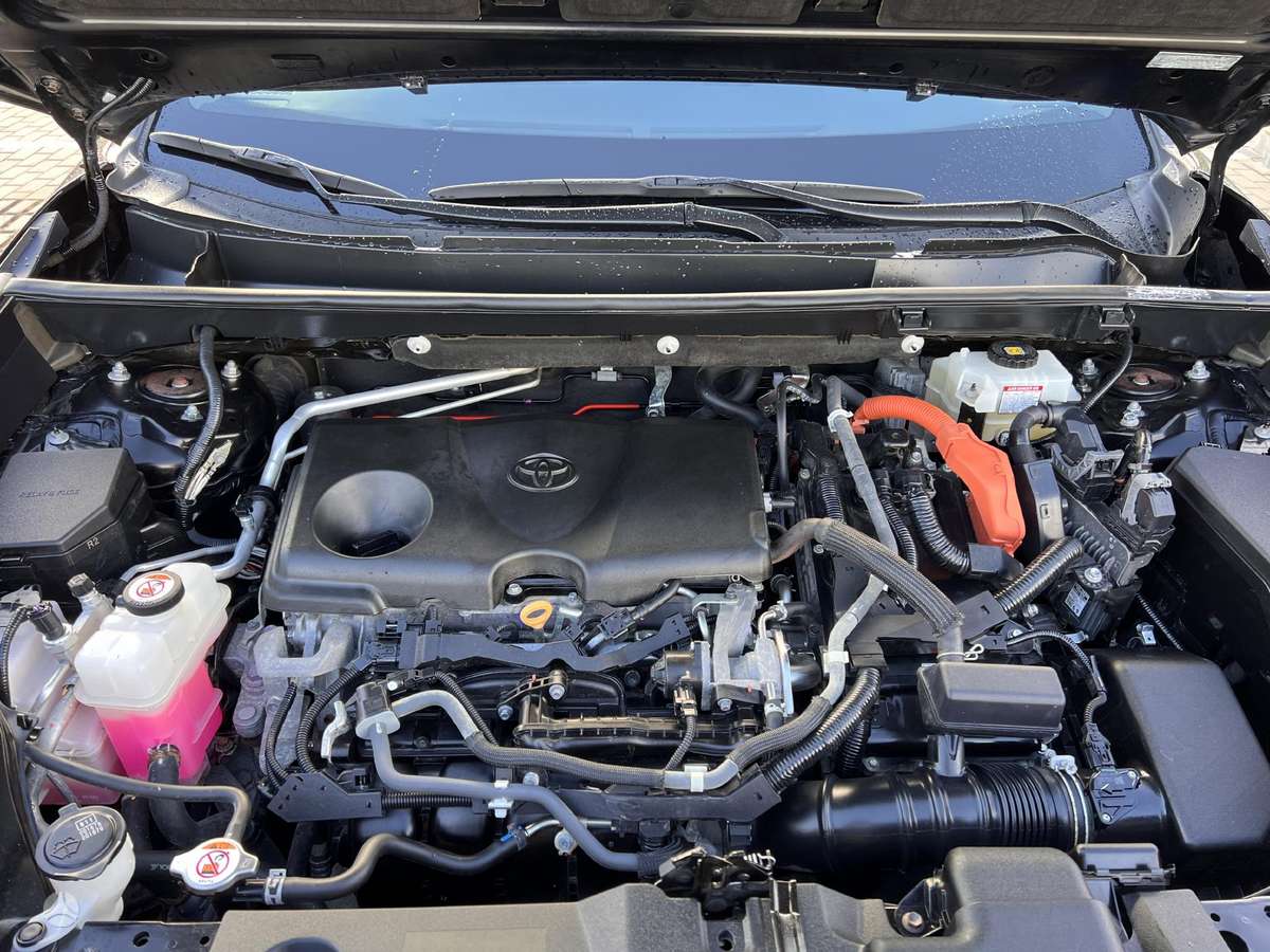 Toyota RAV4 - 12