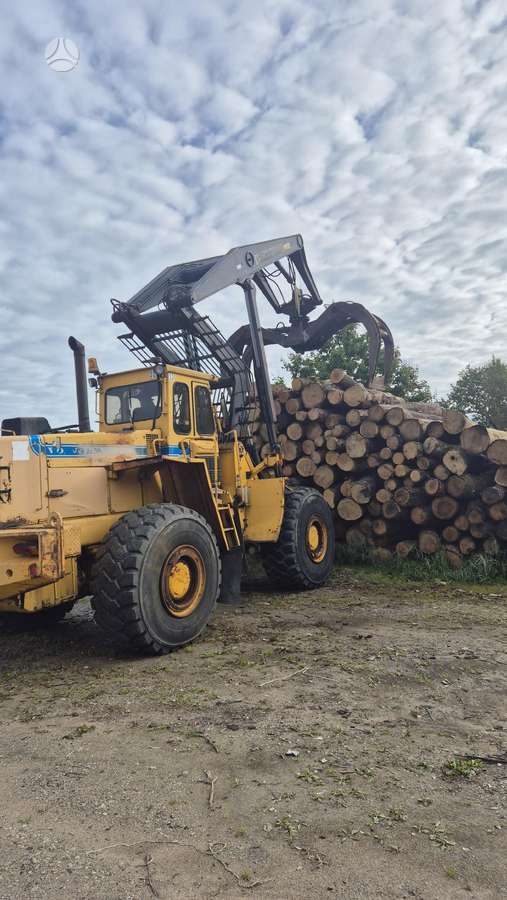 Volvo L160, форвардеры