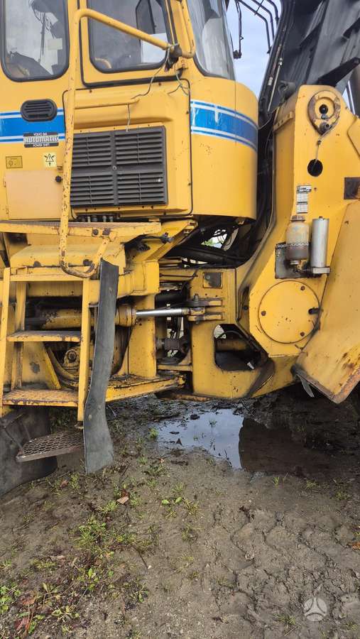 Volvo L160, форвардеры