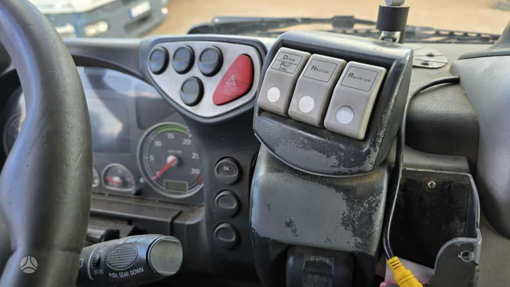 Iveco AD260, garbage trucks