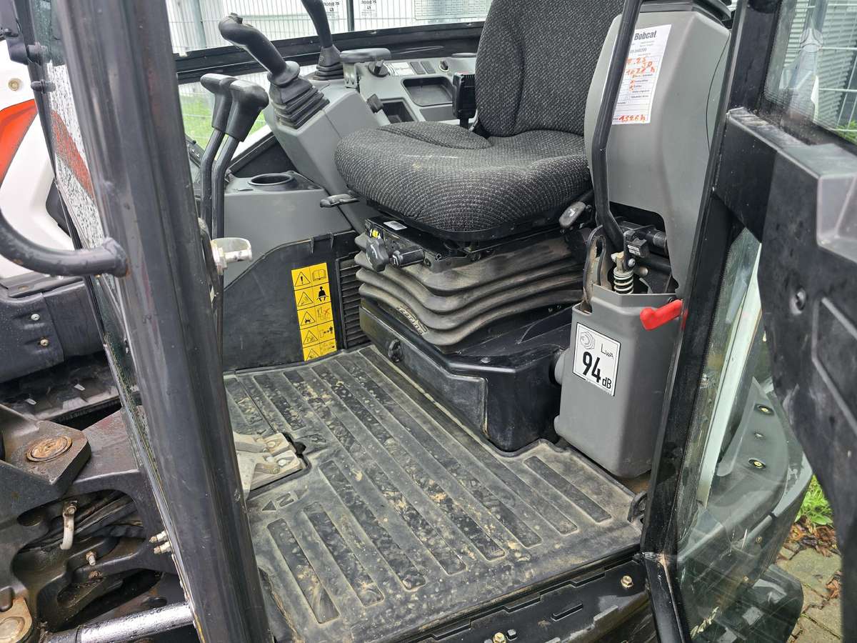 Bobcat E 34, mini ekskavatoriai