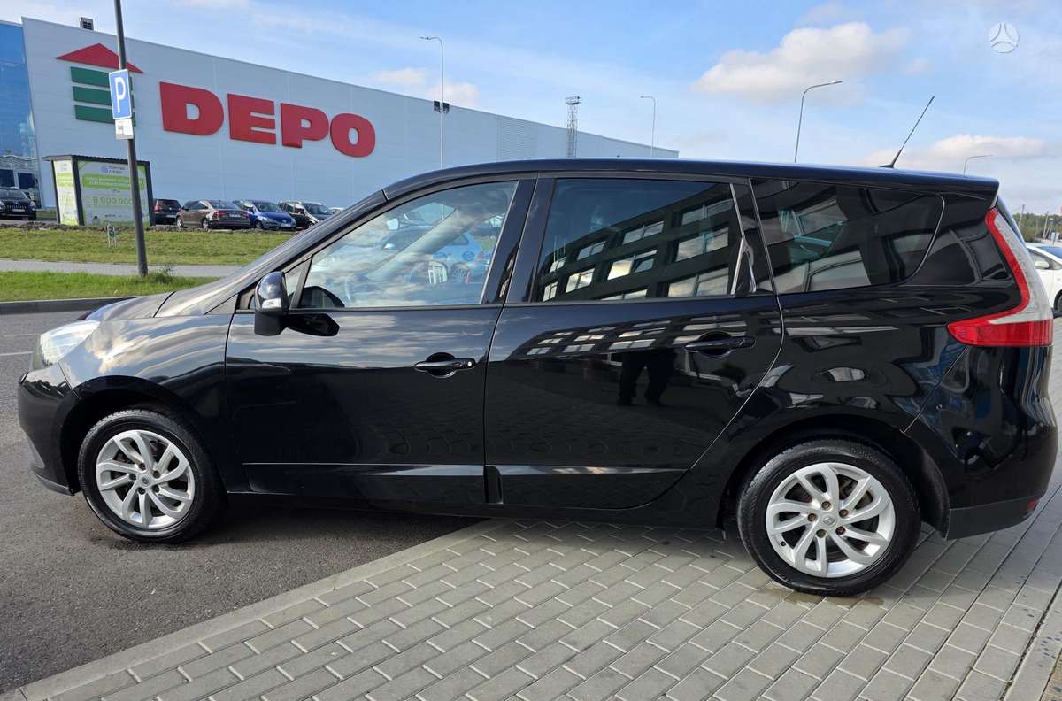 Renault Grand Scenic - 7