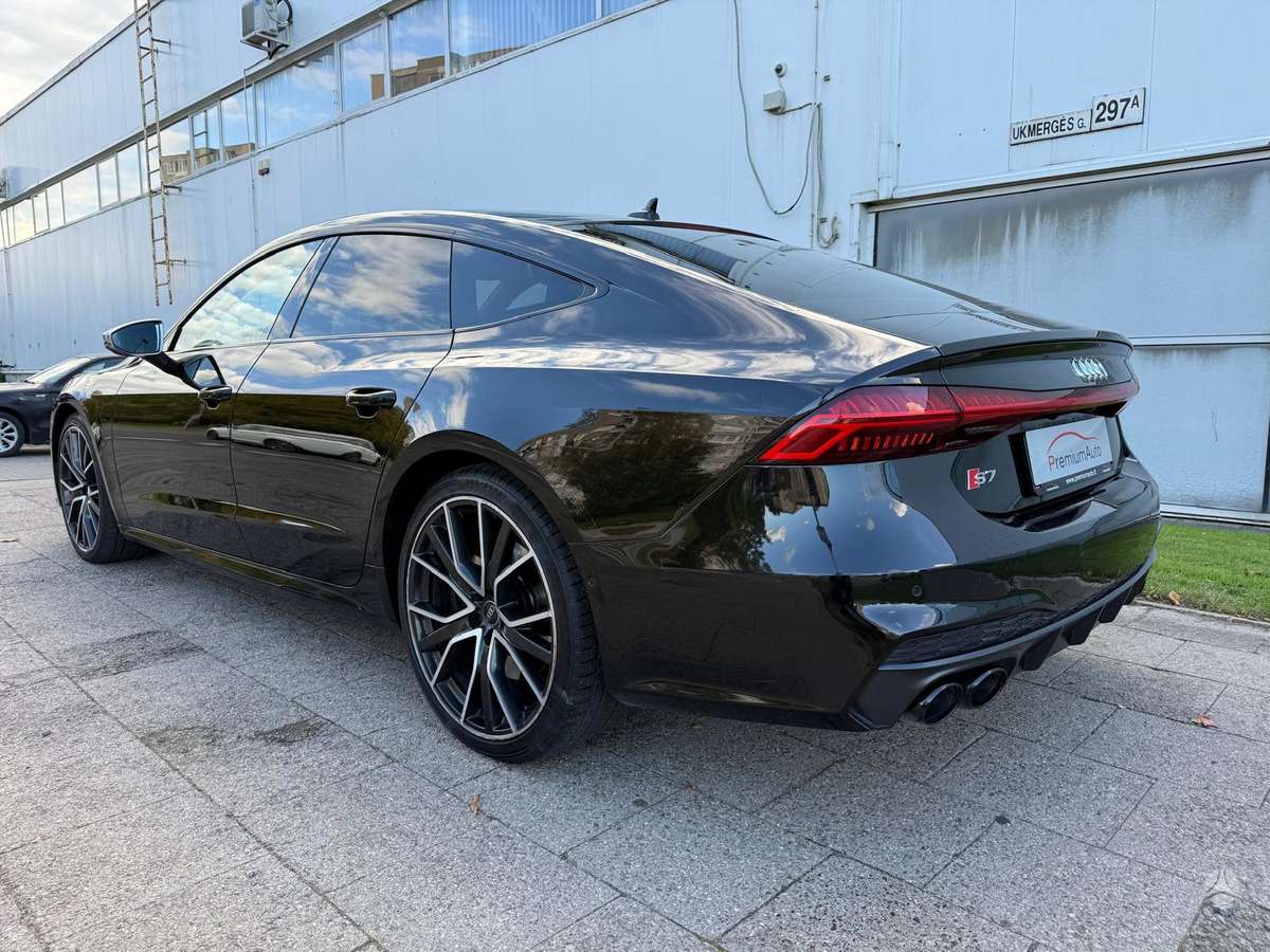 Audi S7, 3.0 l., Седан