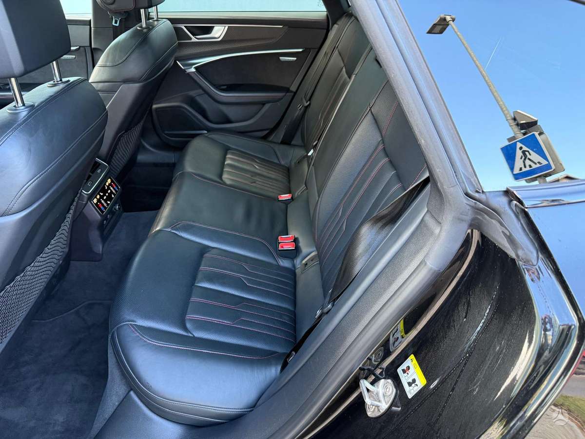 Audi S7, 3.0 l., Седан